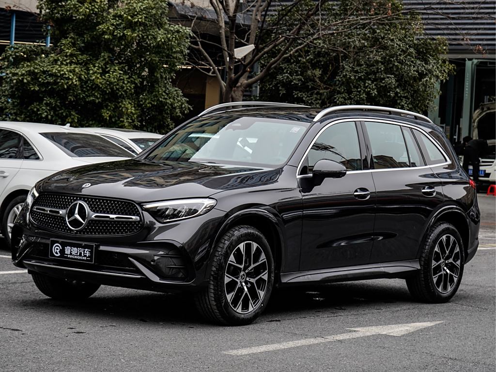 Mercedes-Benz GLC 2023 GLC 260 L 4MATIC  Luxury 5