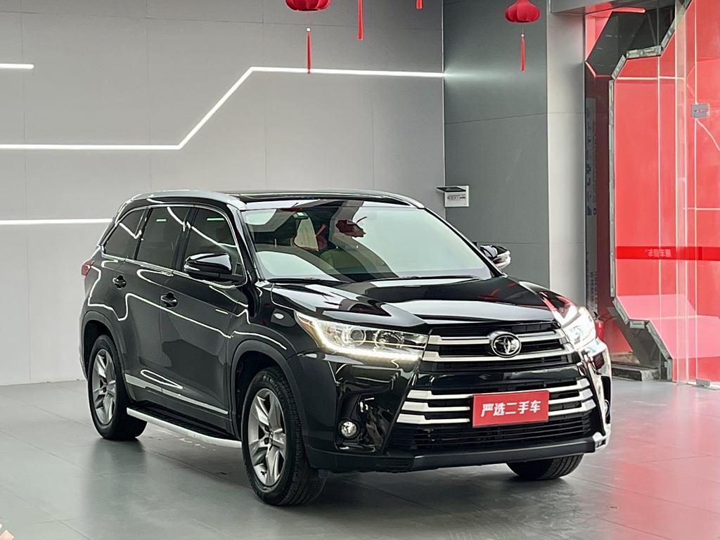 Toyota Highlander 2018 2.0T  Полный привод 7  Euro VI