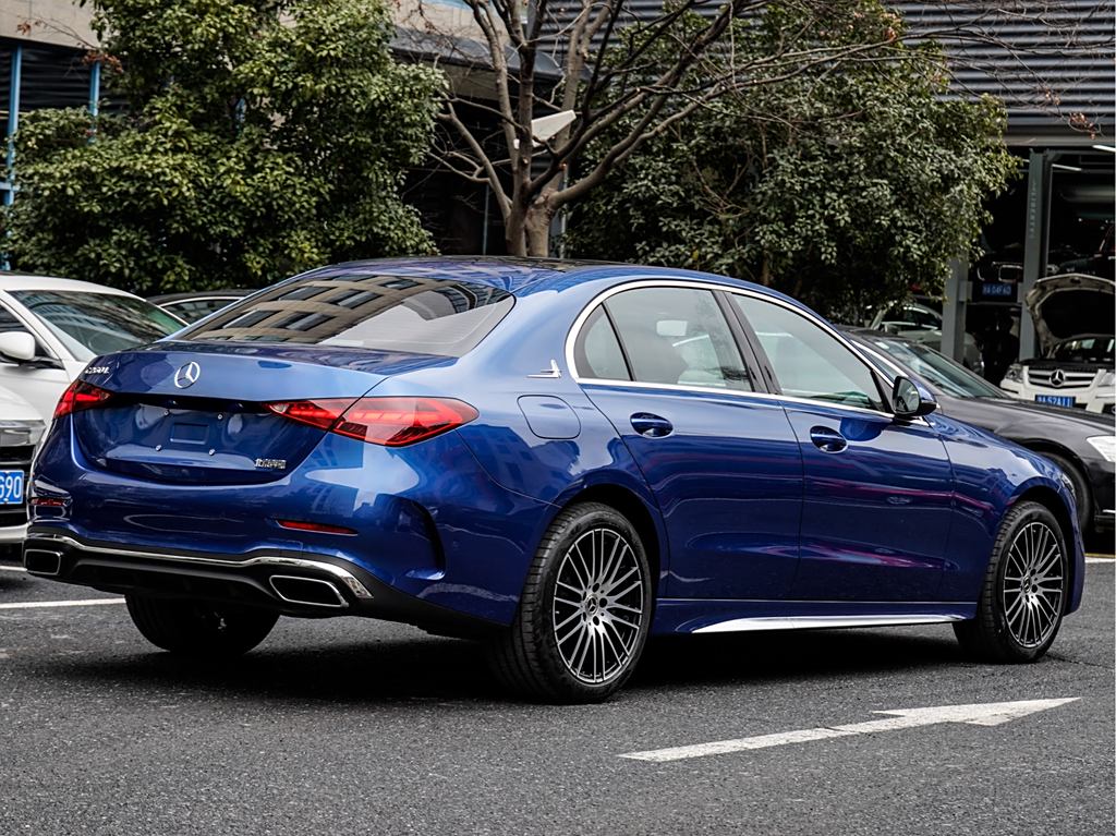 Mercedes-Benz C-Class 2023  C 260 L