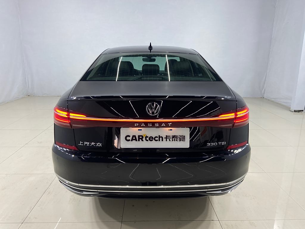 Volkswagen Passat 2022 330TSI  Elite