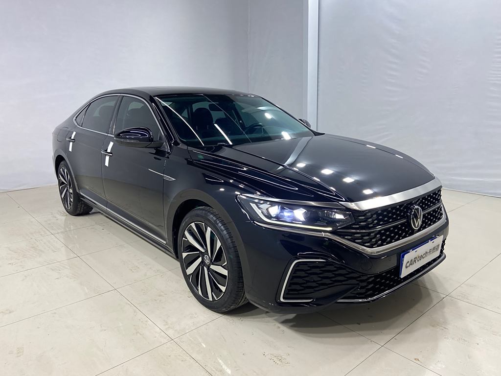 Volkswagen Passat 2022 330TSI  Elite