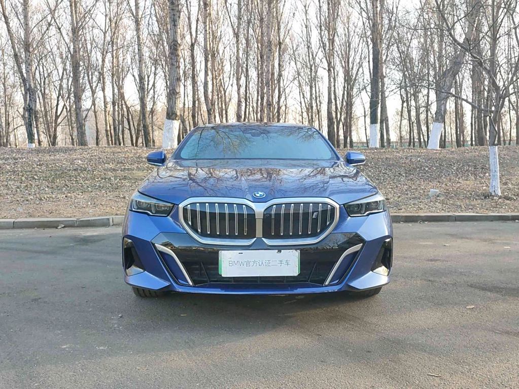 BMW i5 2024 eDrive 35L  M Sport Package