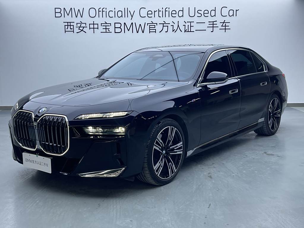 BMW 7 Series 2023 740Li  M Sport Package