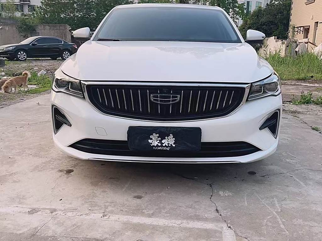 Geely Emgrand 2022 4 1.5L CVT