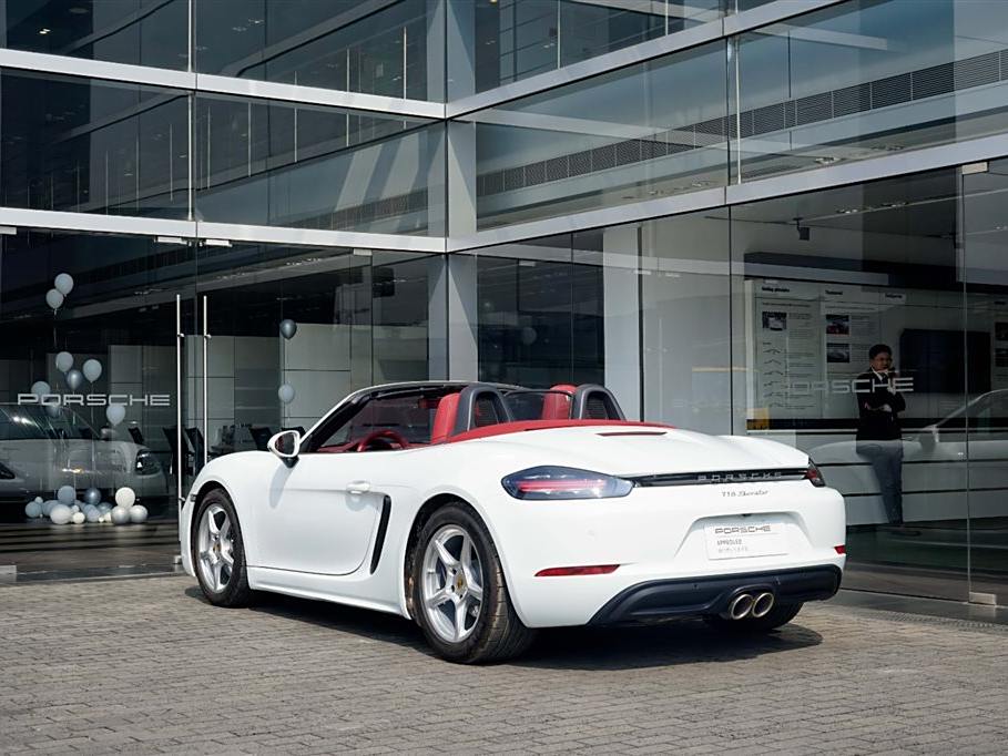 Porsche 718 2022 Boxster 2.0T