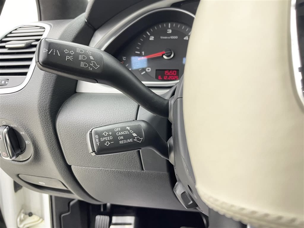 Audi Q7 2010 6.0 V12 TDI Flagship