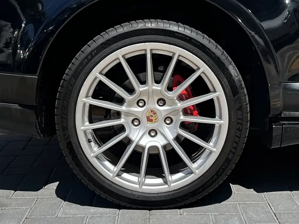 Porsche Cayenne 2008 Cayenne GTS 4.8L