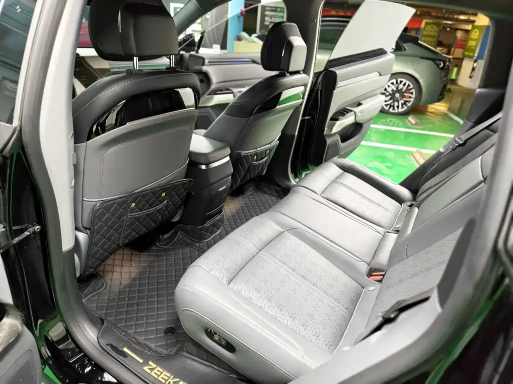 Zeekr 7X 2025 100kWh Long Range RWD Intelligent Driving Edition