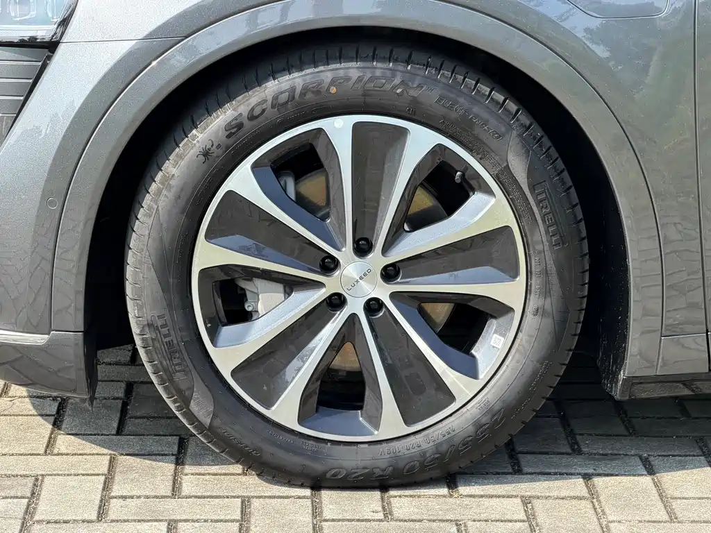 Luxeed R7 2025 EREV 251km Max
