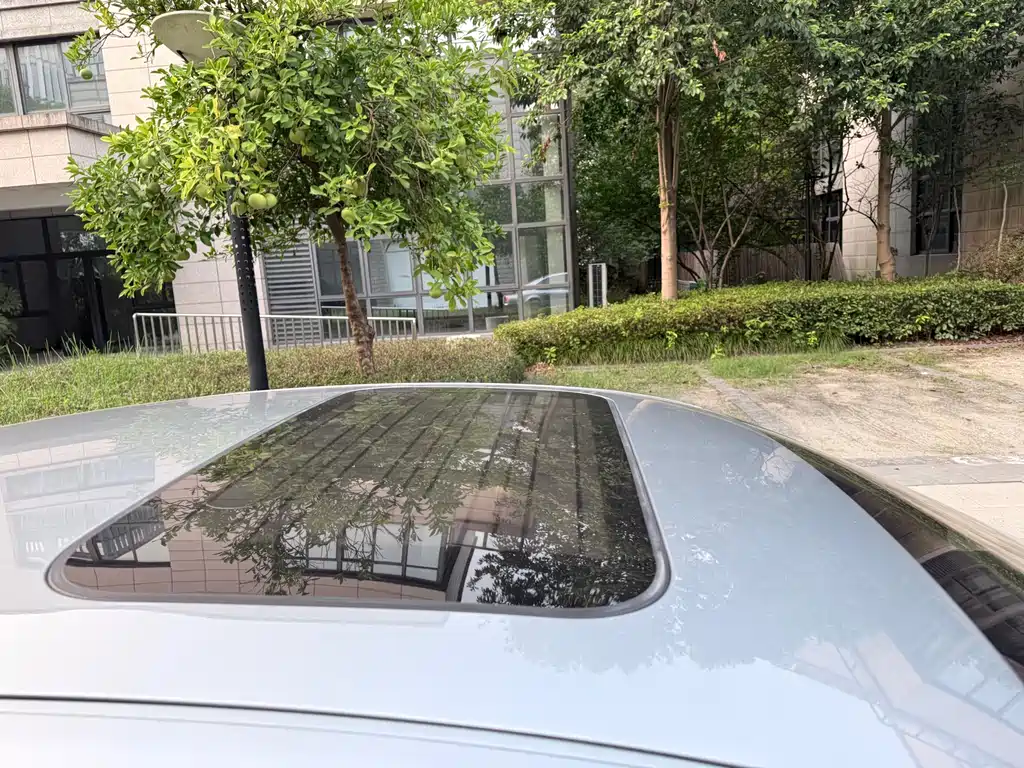Audi S8 2009 S8 5.2 FSI quattro
