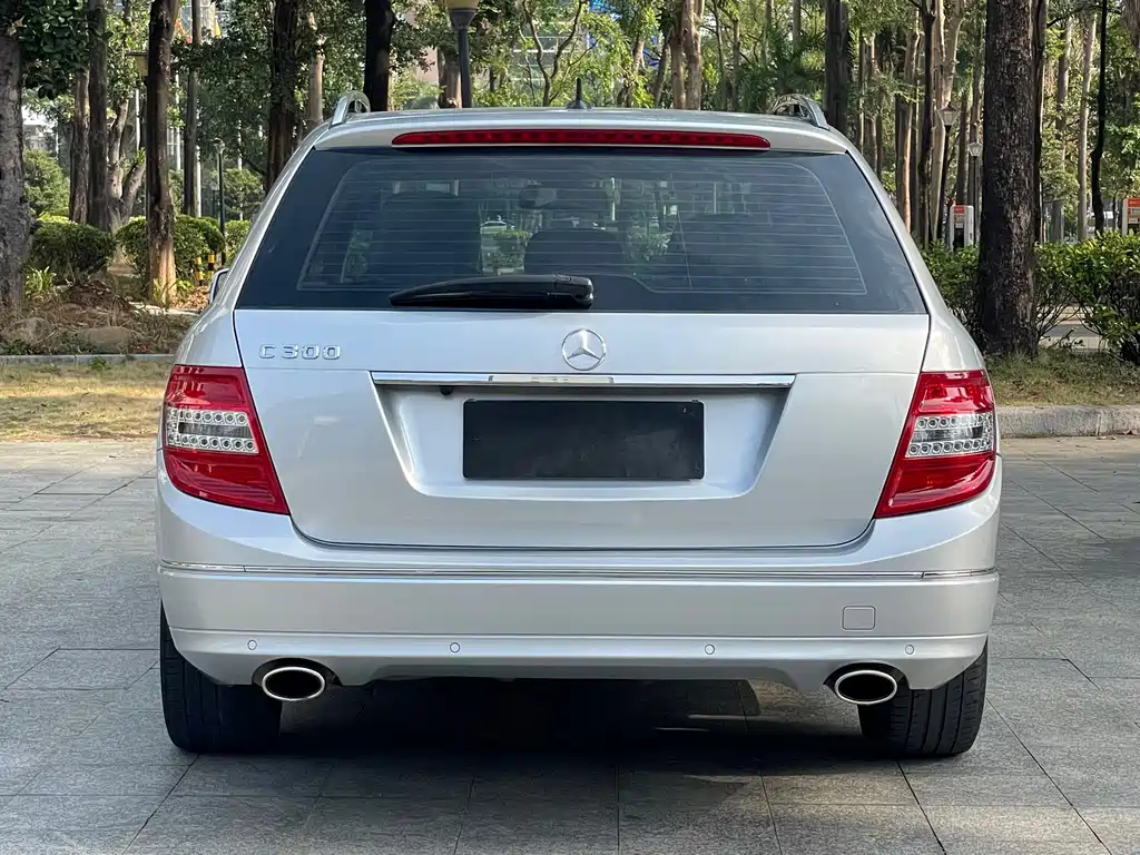 Mercedes-Benz C-Class (Import) 2010 C 300 Estate
