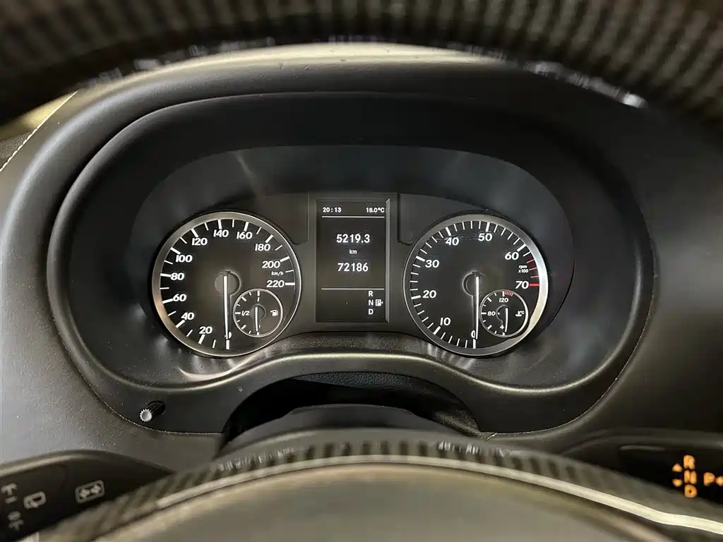 Mercedes-Benz Vito 2016 2.0T Elite Edition