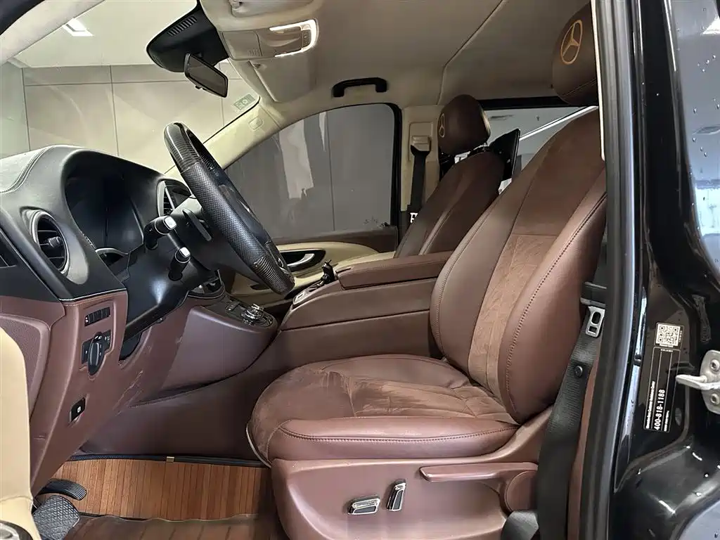 Mercedes-Benz Vito 2016 2.0T Elite Edition