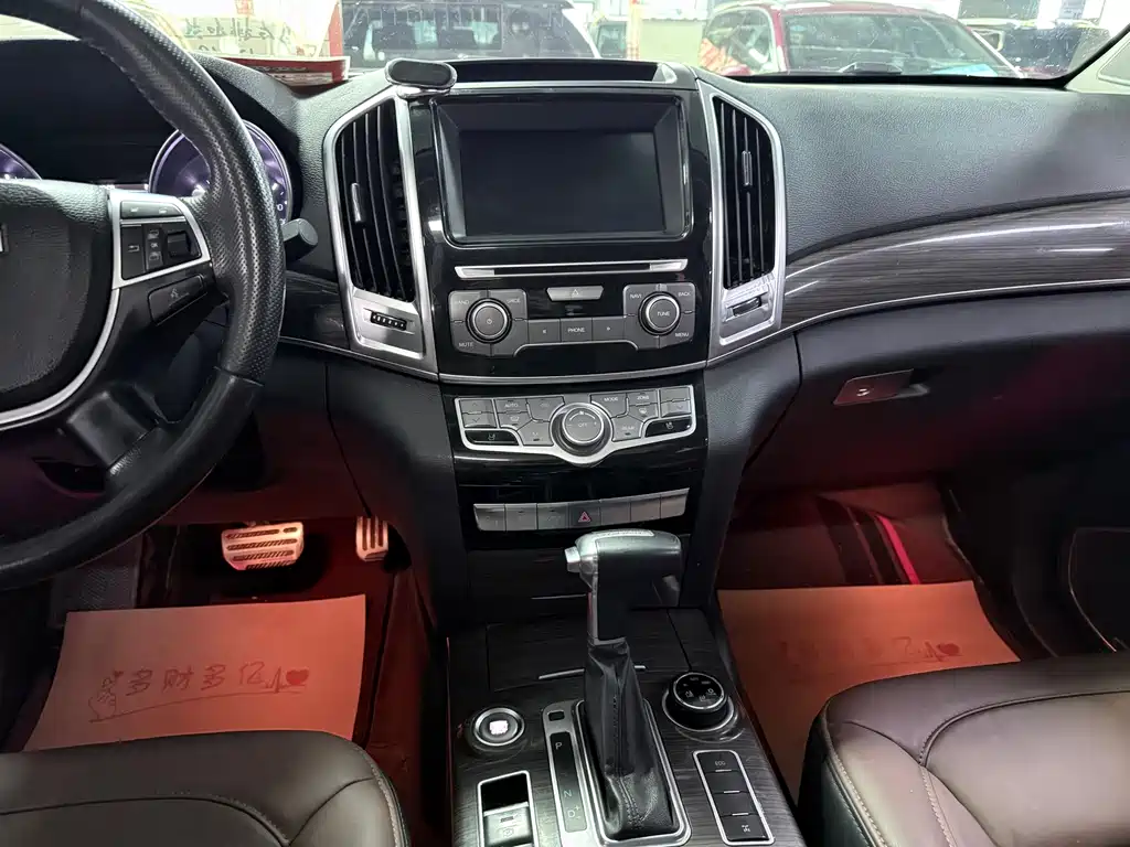 Haval H9 2016 2.0T AWD Luxury 7-Seater