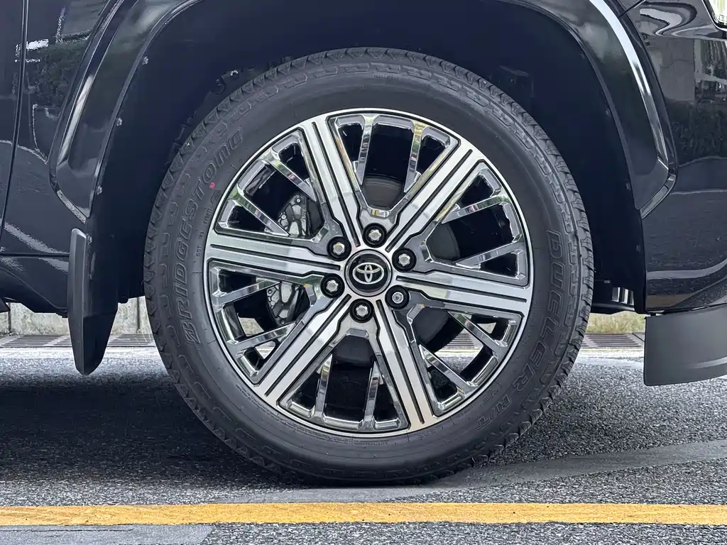 2025 Toyota Sequoia 3.4T Automatic