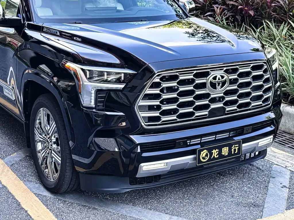 2025 Toyota Sequoia 3.4T Automatic