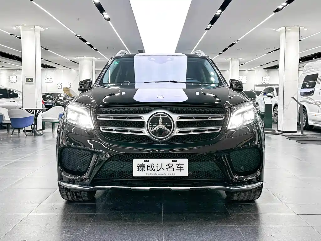 Mercedes-Benz GLS 500 4MATIC