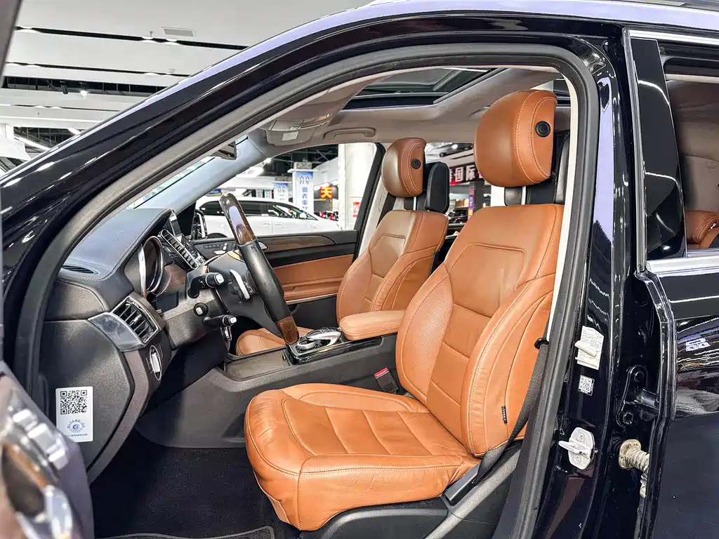 Mercedes-Benz GLS 500 4MATIC