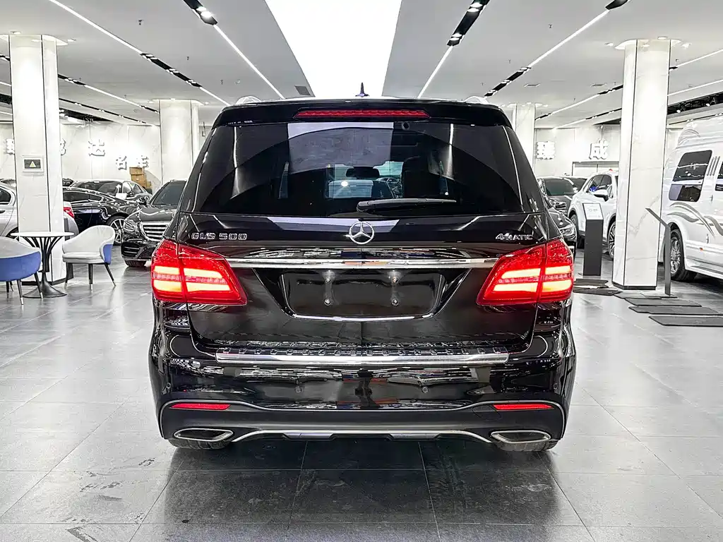 Mercedes-Benz GLS 500 4MATIC