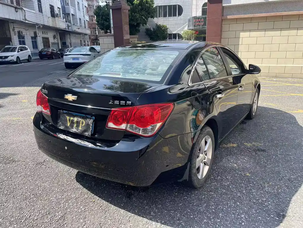 Cruze 2012 1.6L SE MT