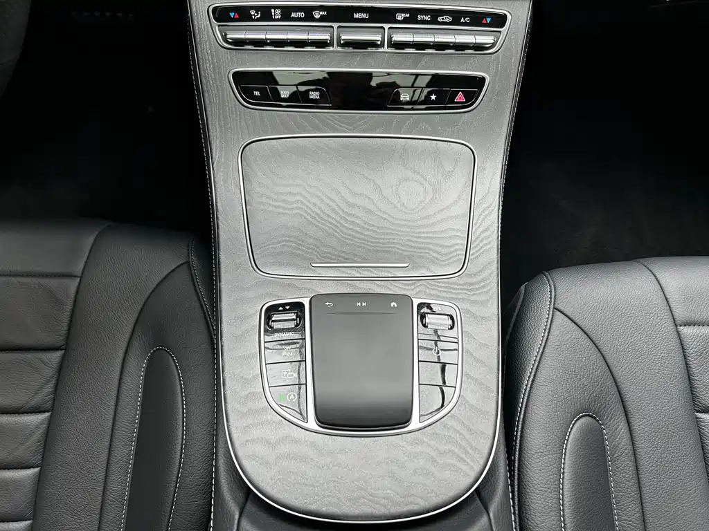 Mercedes-Benz CLS 300 2023