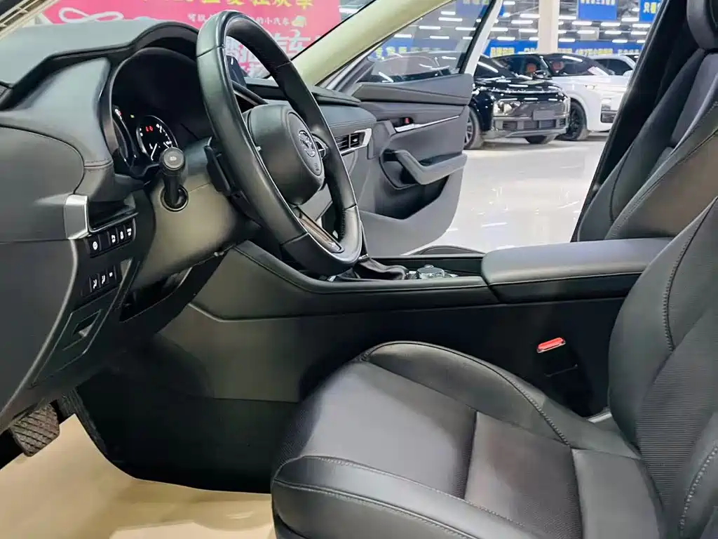Mazda 3 Axela 2023 2.0L Automatic Zhizhen Edition