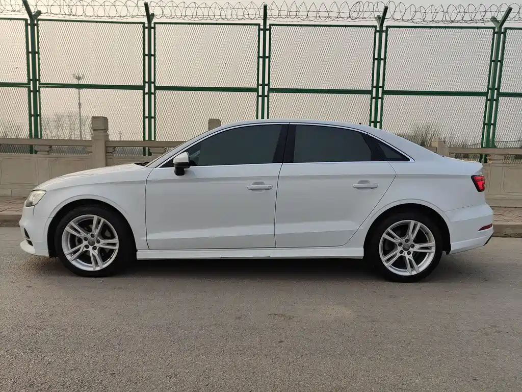 Audi A3 2020 Limousine 35 TFSI Fashion