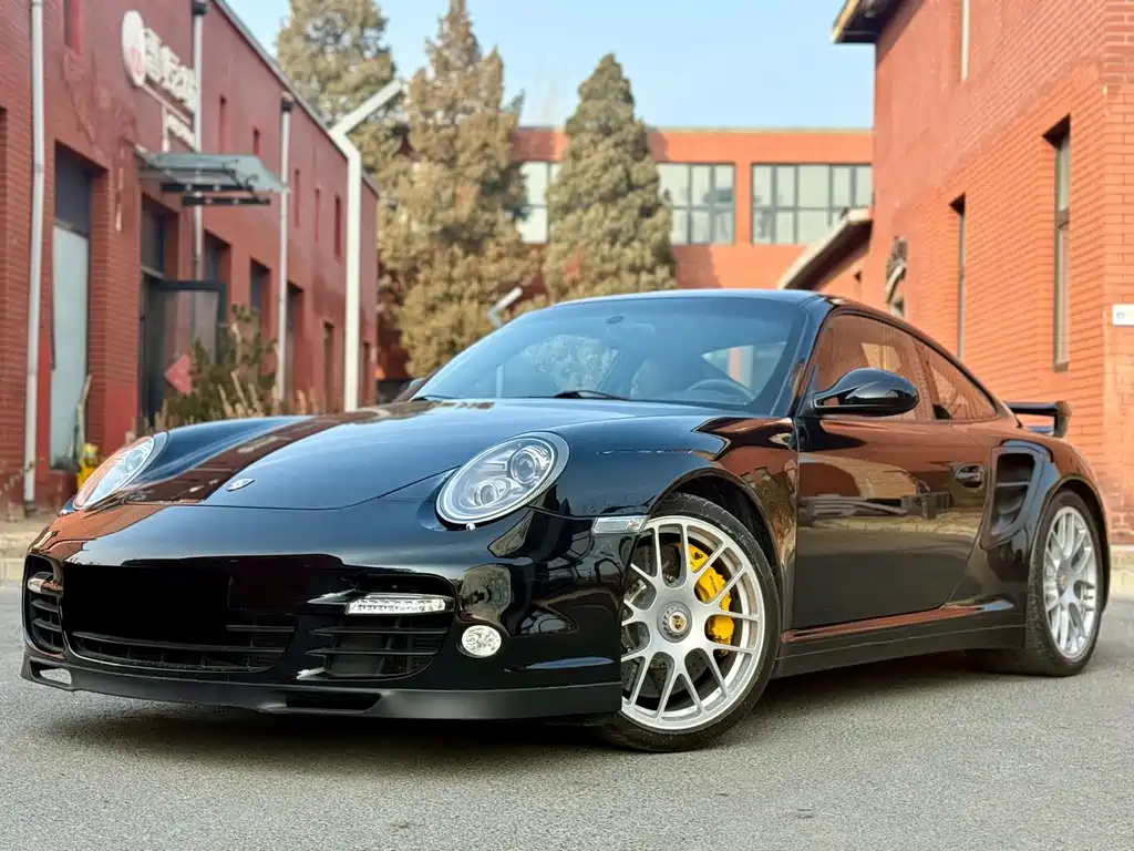 Porsche 911 2010 Turbo S 3.8T