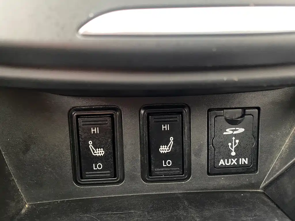 Dongfeng Fengshen AX7 2015 2.3L Automatic Supreme Edition