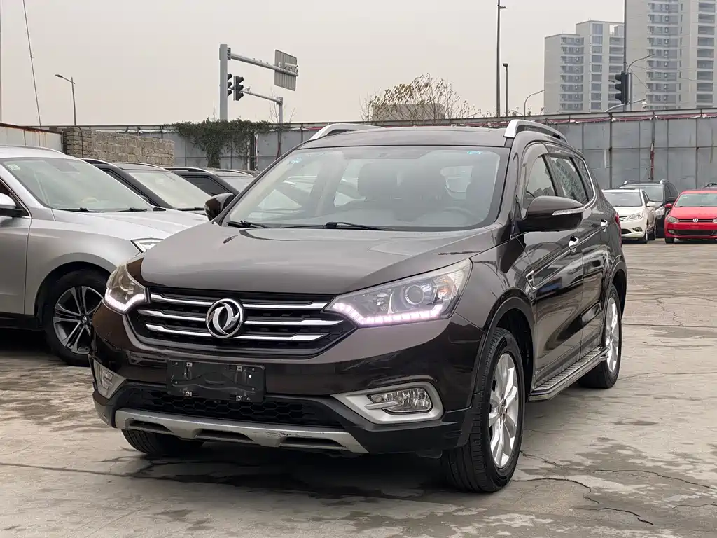 Dongfeng Fengshen AX7 2015 2.3L Automatic Supreme Edition