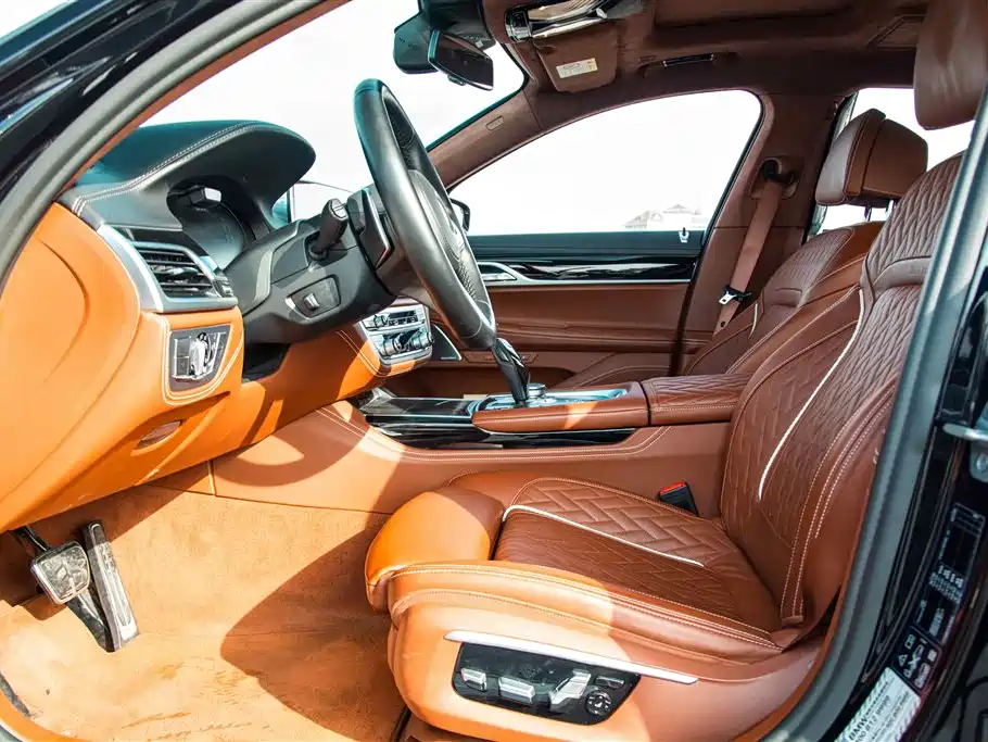 BMW 7 Series 2019 740Li xDrive Executive M Sport Package