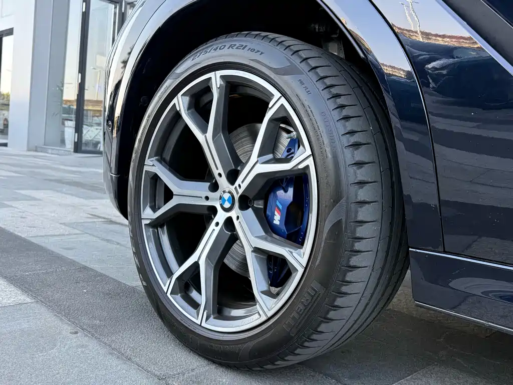 BMW X6 2022 xDrive40i Premium M Sport Package - фото 6
