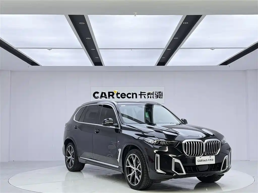 BMW X5 2023 xDrive 30Li Premium M Sport Package - фото 2