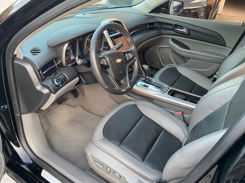 Chevrolet Malibu 2012 2.0L Automatic Luxury Edition