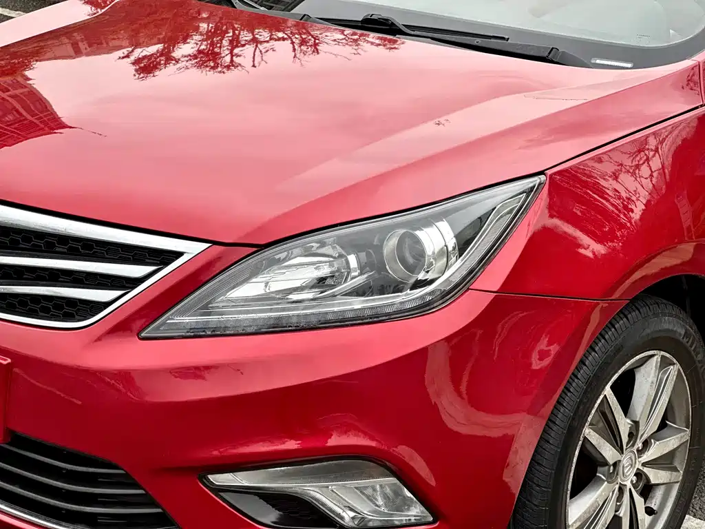 Eado 2015 1.6L Automatic Luxury