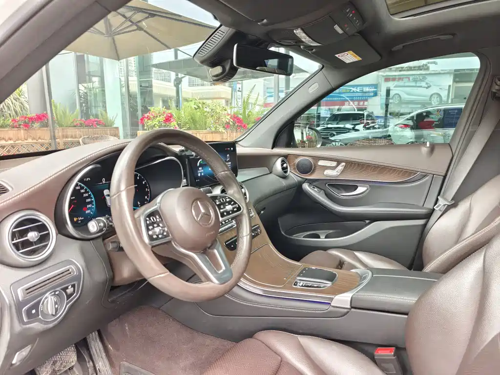 Mercedes-Benz GLC 2020 GLC 300 L 4MATIC Dynamic