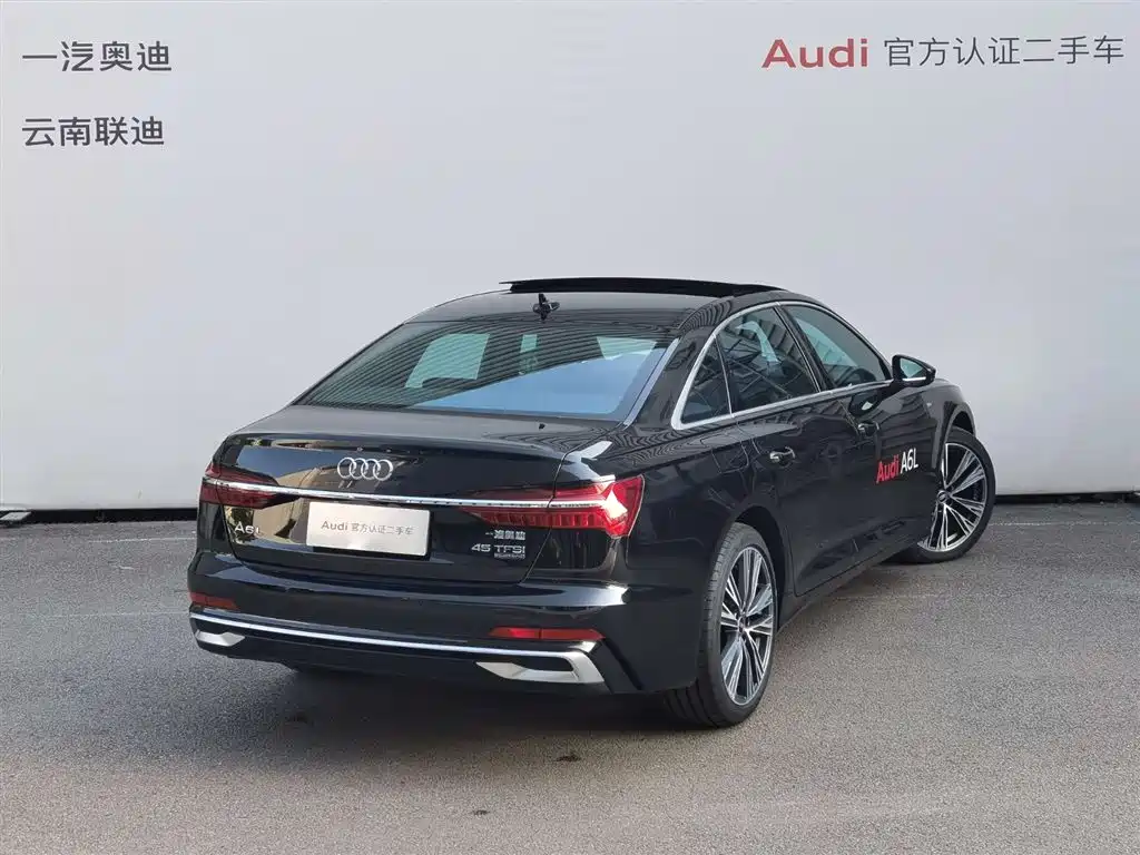 Audi A6L 2025 45 TFSI quattro Zhenxuan Dynamic Edition - фото 5
