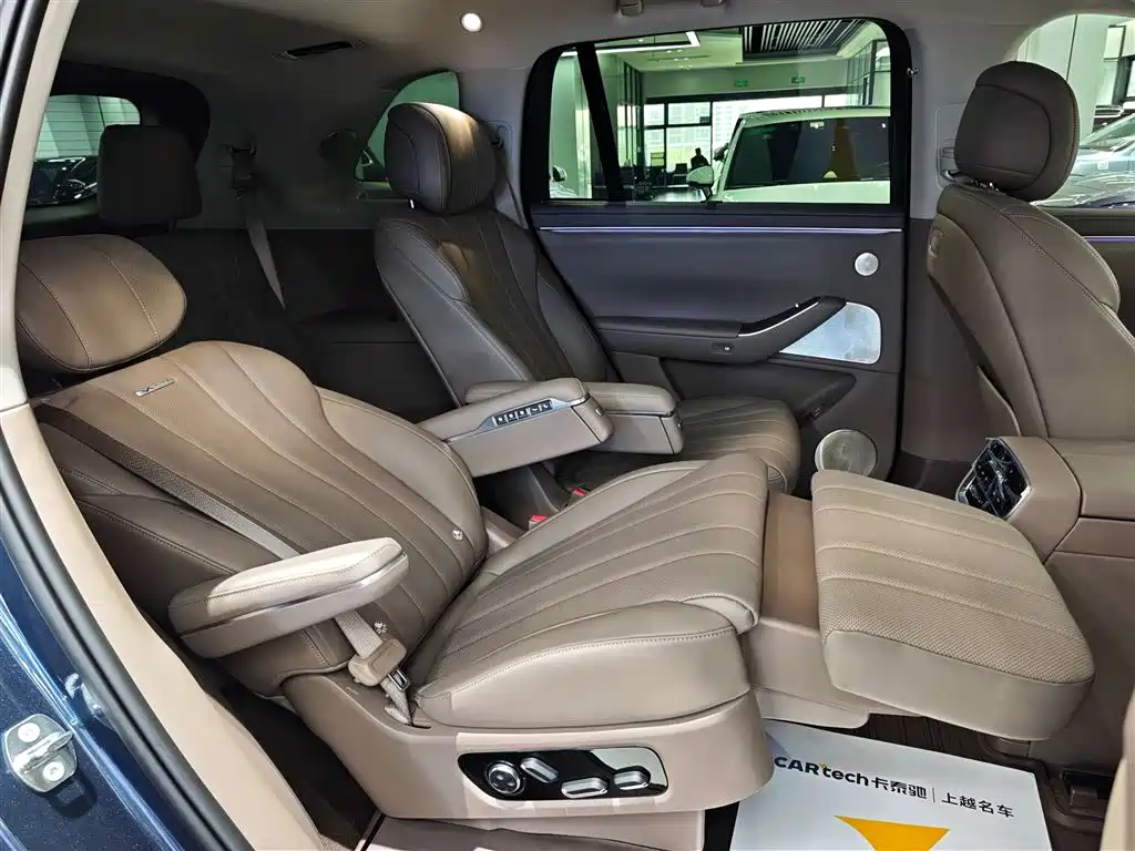 AITO M7 2026 EREV Max AWD 6-Seater (192-Line LiDAR)