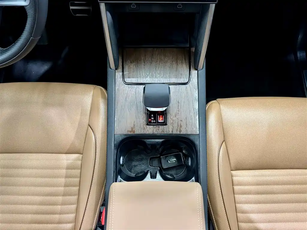 Land Rover Discovery Sport 2025 249PS Performance Technology Edition