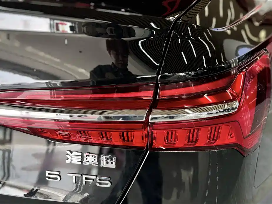 Audi A6L 2023 45 TFSI Quattro Dynamic Selection
