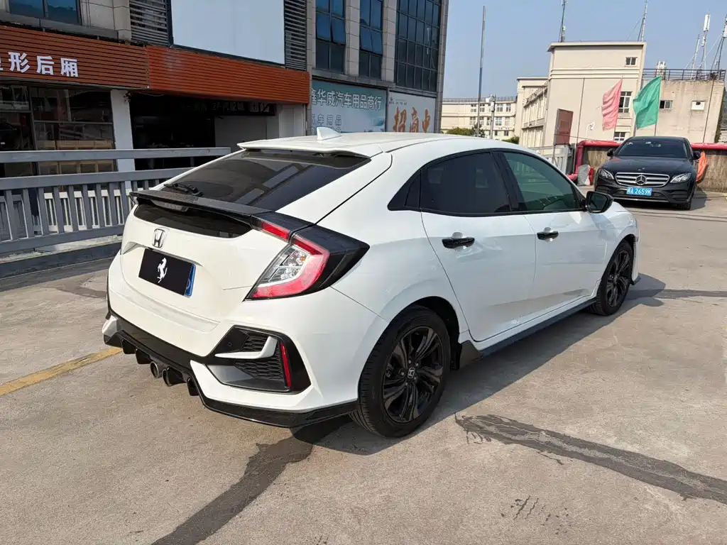 Honda Civic 2021 HATCHBACK 220TURBO CVT