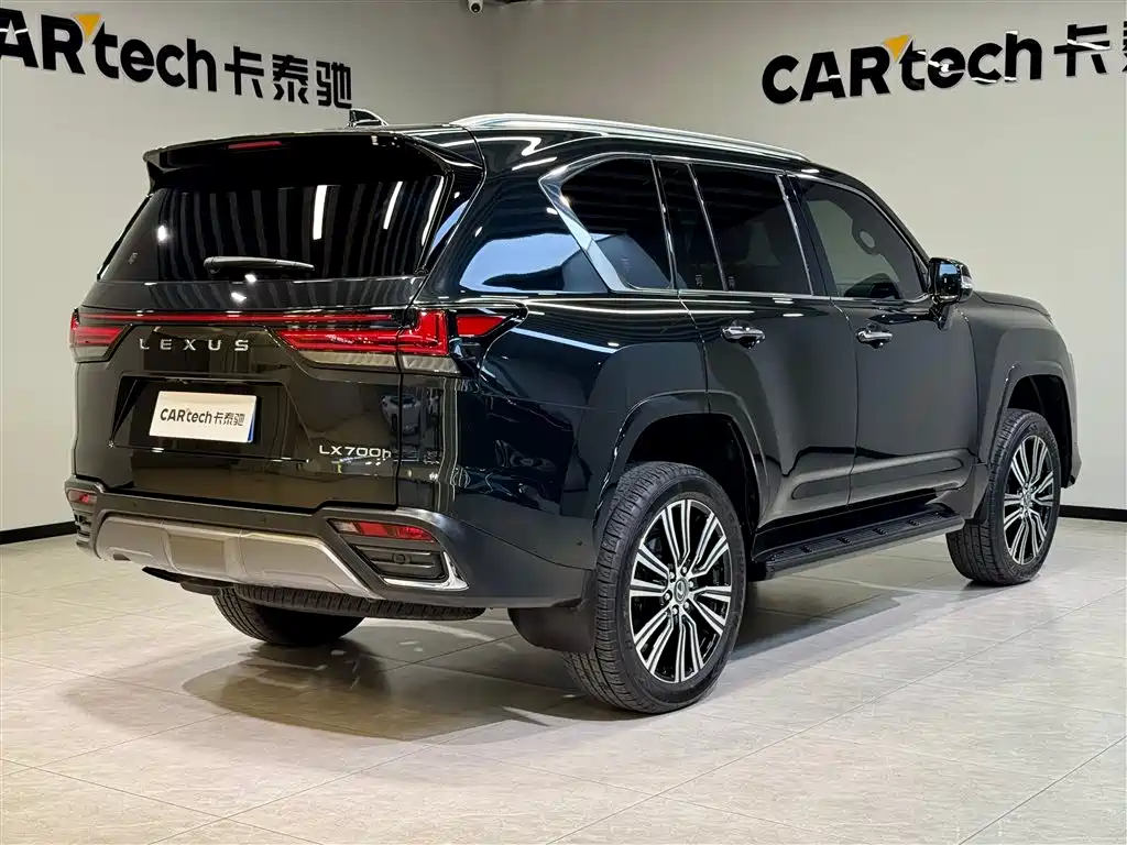 Lexus LX 700h Lingjie Edition 2025