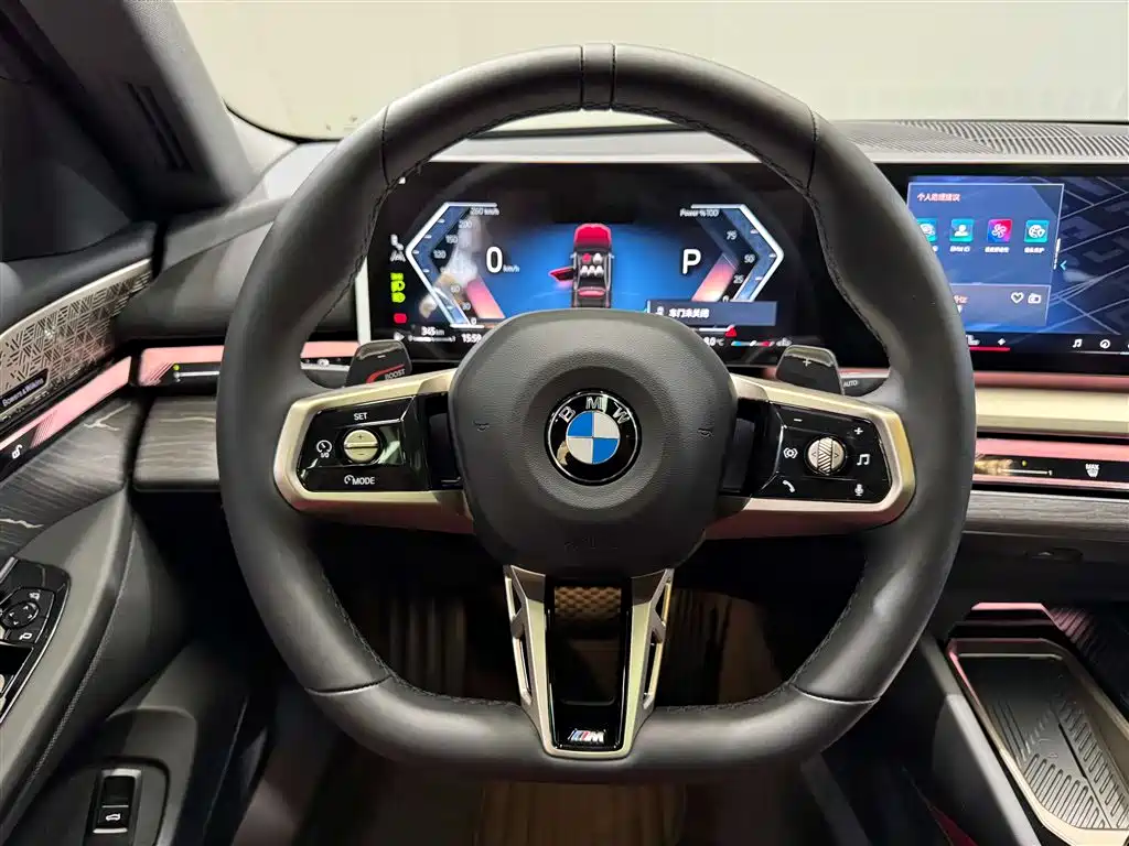 BMW 5 Series 2025 530Li Exclusive M Sport Package - фото 13
