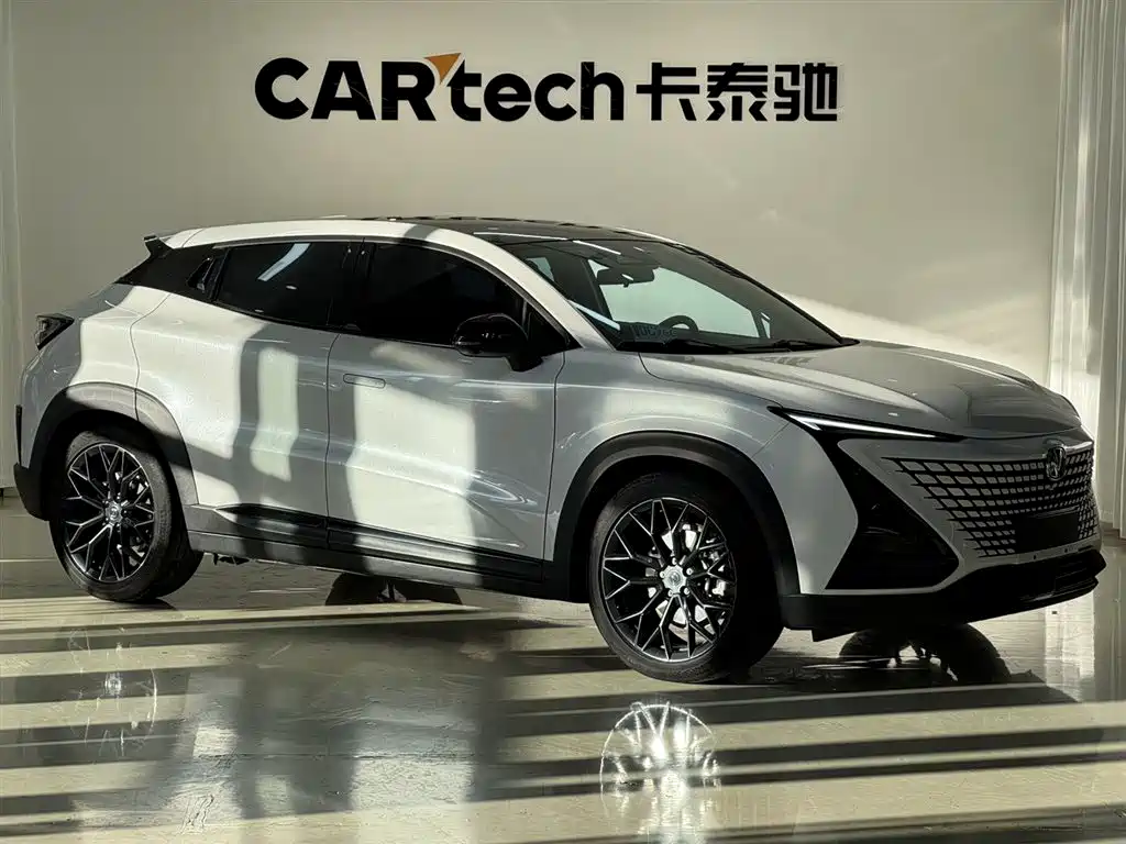 Changan UNI-T 2022 2.0T Pilot Edition