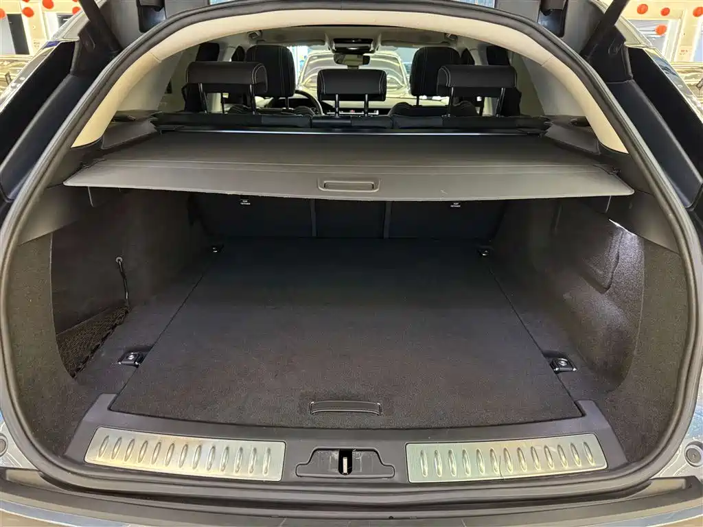 Range Rover Velar 2021 P250