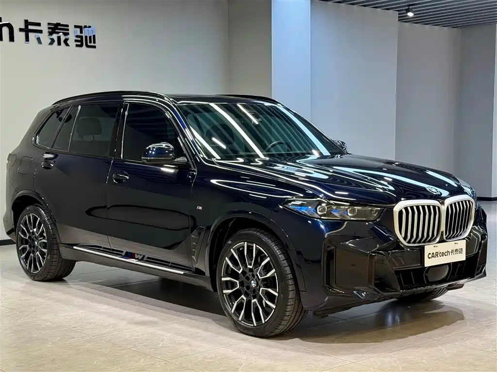 BMW X5 2023 xDrive40Li M Sport Package