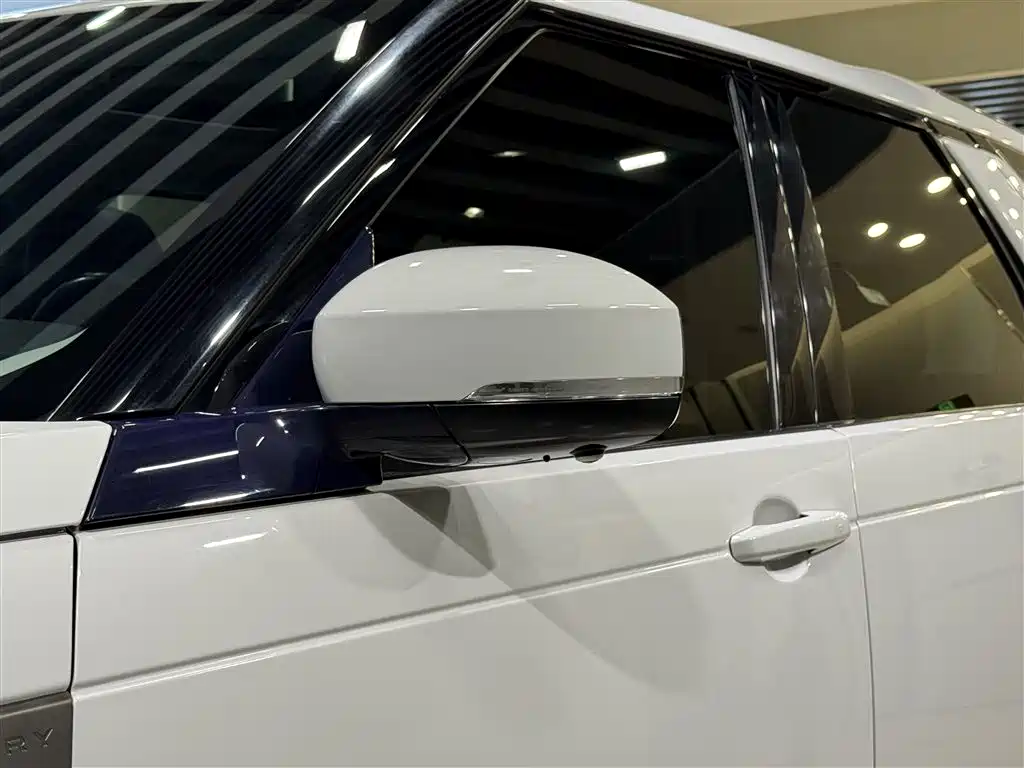 Land Rover Discovery 2018 3.0 SC V6 SE