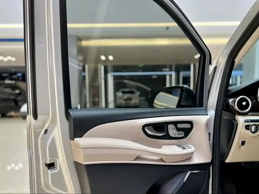Mercedes-Benz V-Class 2018 V 260 L Exclusive Long Wheelbase China V