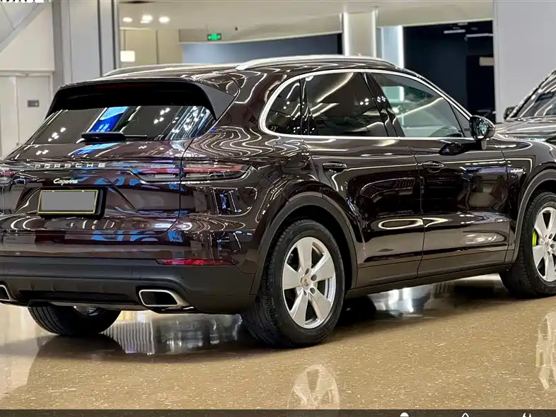 Porsche Cayenne E-Hybrid 2020 2.0T