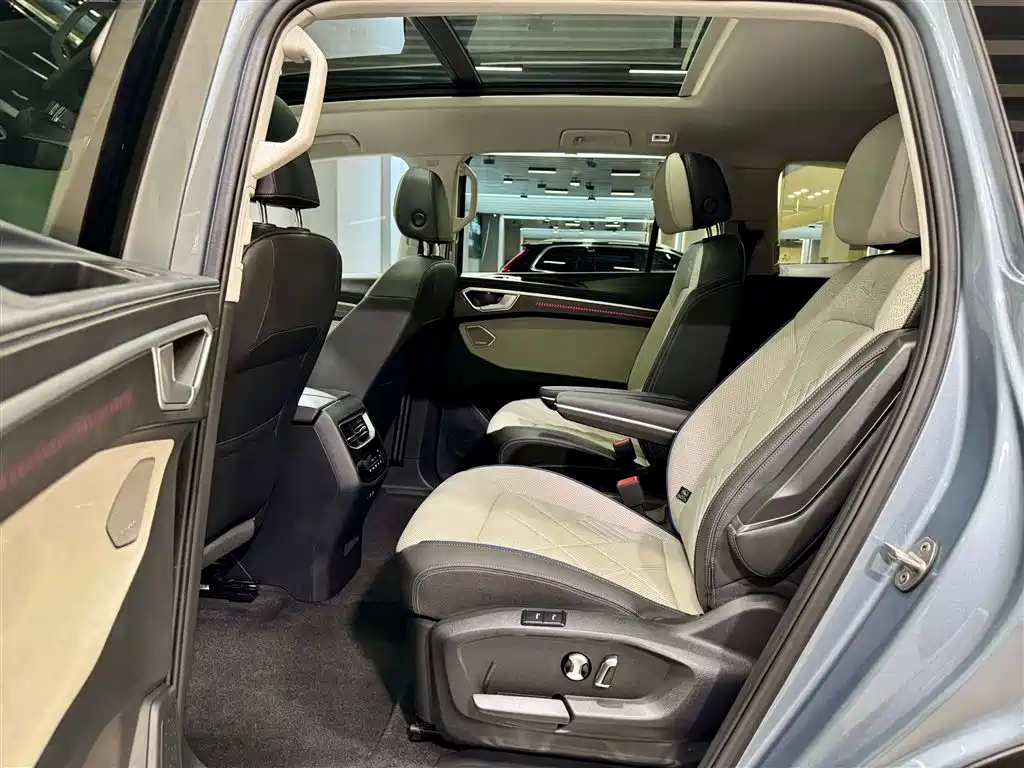 Volkswagen Talagon 2026 450TSI AWD Flagship 6-Seater